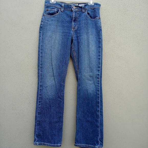 Old Navy Low Waist Stretch Jeans in Size 8 - Picture 5 of 7